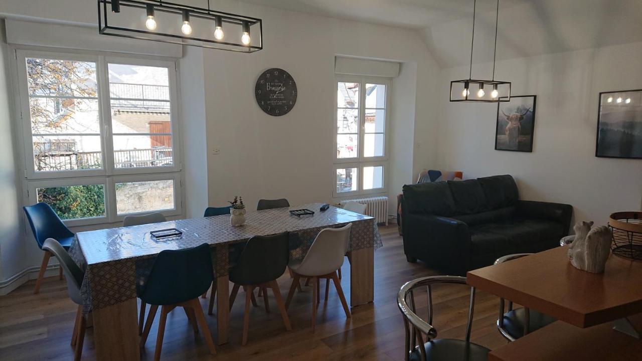 Grande Maison De Ville Renovee,Au Coeur Du Village فيلارد دي لانس المظهر الخارجي الصورة